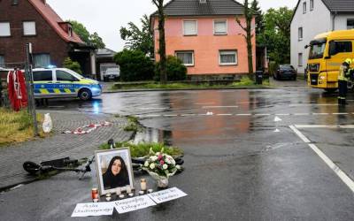 Almanya’da Feci Kaza: 19 Yaşındaki Genç Kız Scooter Kazasında Hayatını Kaybetti